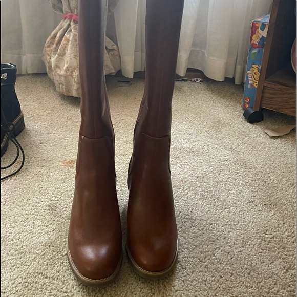 Shoes - Womens knee high faux leather boots size 8
